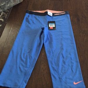 Brand new Nike capris